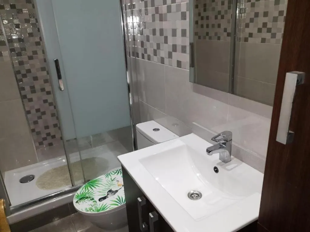 Sweet House Close To Airport Appartement Barcelona 0*,  Spanje